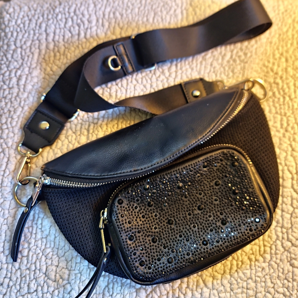 Madden NYC Women's Crystal Fanny Pack Crossbody, Black